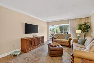 23345 Carolwood Ln, Boca Raton, FL 33428 - Photo 6