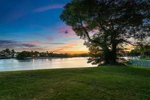 374 Golfview Rd, North Palm Beach, FL 33408 - Photo 22