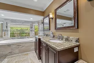 870 NW 7th St, Boca Raton, FL 33486 - Photo 26