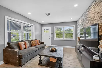 814 44th Street, West Palm Beach, FL 33407 - Photo 8