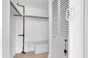 2970 NE 16th Ave, Oakland Park, FL 33334 - Photo 6