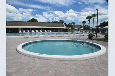 221 Lake Meryl Drive, West Palm Beach, FL 33411 - Photo 20