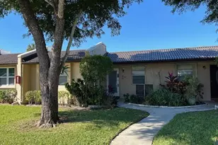 221 Lake Meryl Dr, West Palm Beach, FL 33411 - Photo 1