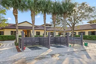 4980 Stables Way, Wellington, FL 33414 - Photo 2