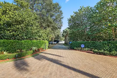 4980 Stables Way, Wellington, FL 33414 - Photo 28