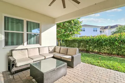 9240 Greenspire Lane, Lake Worth, FL 33467 - Photo 36