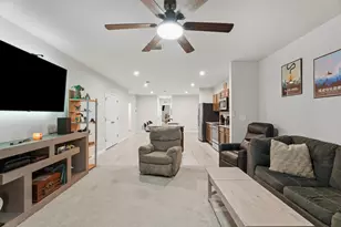 271 Raspberry Rd, Fort Pierce, FL 34981 - Photo 10