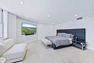 5200 N Ocean Dr, Singer Island, FL 33404 - Photo 14