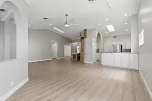 9734 Harbour Lake Cir, Boynton Beach, FL 33437 - Photo 8