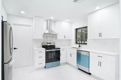 435 NE Solida Circle, Port Saint Lucie, FL 34953 - Photo 2