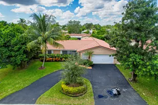 3670 NW 78th Ln, Coral Springs, FL 33065 - Photo 2
