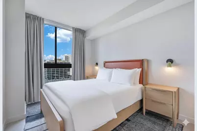 11 NE 6th Street #2201, Miami, FL 33132 - Photo 12