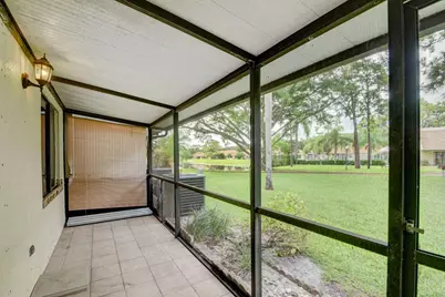 1105 Maplewood Drive, Greenacres, FL 33415 - Photo 32