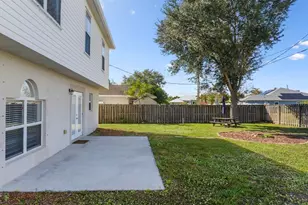 981 SW McElroy Ave, Port Saint Lucie, FL 34984 - Photo 38