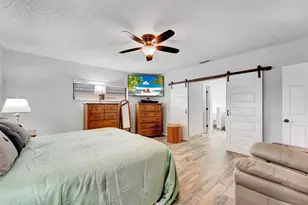 10306 Greentrail Dr N, Boynton Beach, FL 33436 - Photo 16