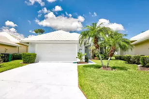 450 SW Fairway Landing, Port Saint Lucie, FL 34986 - Photo 2