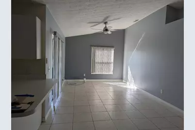 1122 SE Puritan Lane, Port Saint Lucie, FL 34983 - Photo 12