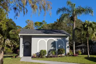 14708 Stirrup Ln, Wellington, FL 33414 - Photo 18