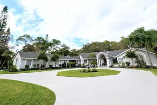 14708 Stirrup Ln, Wellington, FL 33414 - Photo 2