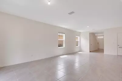 12335 SW Nettuno Way, Port Saint Lucie, FL 34987 - Photo 10