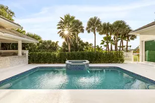 2925 SE Dune Dr, Stuart, FL 34996 - Photo 2