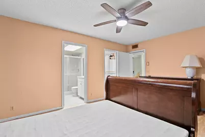 5280 Las Verdes Circle #219, Delray Beach, FL 33484 - Photo 22
