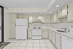 5280 Las Verdes Cir, Delray Beach, FL 33484 - Photo 14