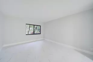 8067 Summerbreeze Ln, Boca Raton, FL 33496 - Photo 10