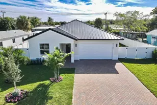 18 SW 6th St, Delray Beach, FL 33444 - Photo 1