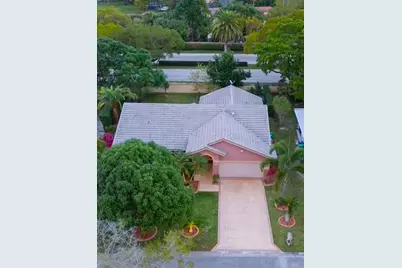 4555 NW 88 Terrace, Coral Springs, FL 33065 - Photo 2