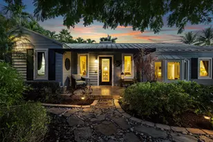 802 NE 2nd St, Delray Beach, FL 33483 - Photo 2