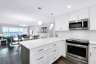 52 Yacht Club Dr, North Palm Beach, FL 33408 - Photo 6