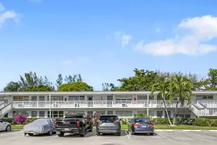 371 Durham L Circle, Deerfield Beach, FL 33442 - Photo 2