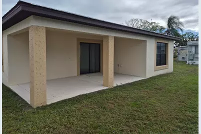 31 S Alhambra Lane, Port Saint Lucie, FL 34952 - Photo 16