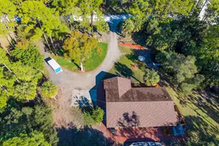 16888 W Hialeah Dr, The Acreage, FL 33470 - Photo 18