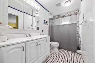 16888 W Hialeah Dr, The Acreage, FL 33470 - Photo 12