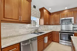 4045 NW 1st St, Delray Beach, FL 33445 - Photo 18