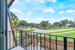 1015 10th Ct, Palm Beach Gardens, FL 33410 - Photo 18