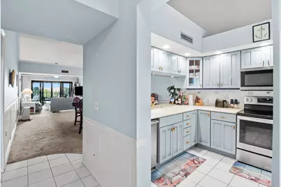 901 Seafarer Circle #503, Jupiter, FL 33477 - Photo 2