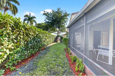 1290 NW 21st Terrace, Delray Beach, FL 33445 - Photo 28