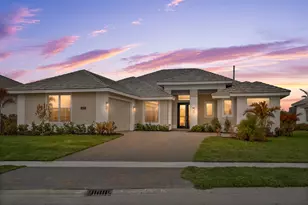 5697 Bent Pine Square, Vero Beach, FL 32967 - Photo 2