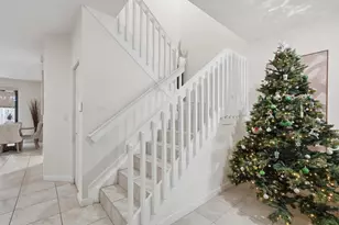 10441 W 32nd Ln, Hialeah, FL 33018 - Photo 8