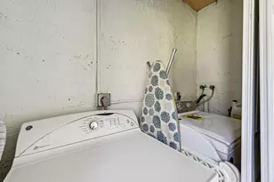 107 Lake Olive Dr, West Palm Beach, FL 33411 - Photo 20