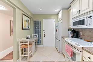 1202 Bahama Bend, Pompano Beach, FL 33066 - Photo 4