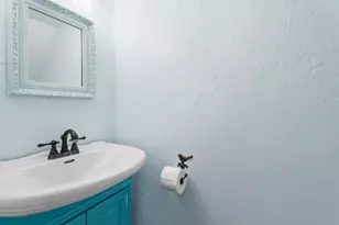 109 Riverview Dr, Jensen Beach, FL 34957 - Photo 10