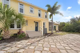 109 Riverview Dr, Jensen Beach, FL 34957 - Photo 34