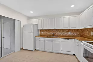 6695 Via Regina, Boca Raton, FL 33433 - Photo 10