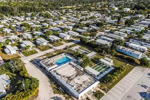 8333 SE Sandy Ln, Hobe Sound, FL 33455 - Photo 30