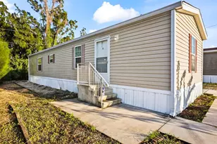 8333 SE Sandy Ln, Hobe Sound, FL 33455 - Photo 1