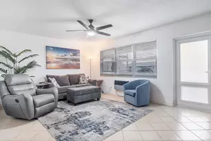 77 Markham D, Deerfield Beach, FL 33442 - Photo 2